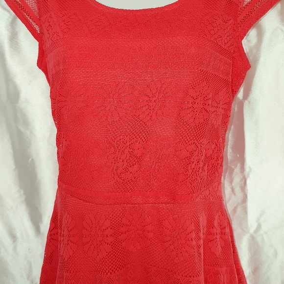 Xhilaration lace peekaboo back mindi dress S/P - Picture 5 of 6
